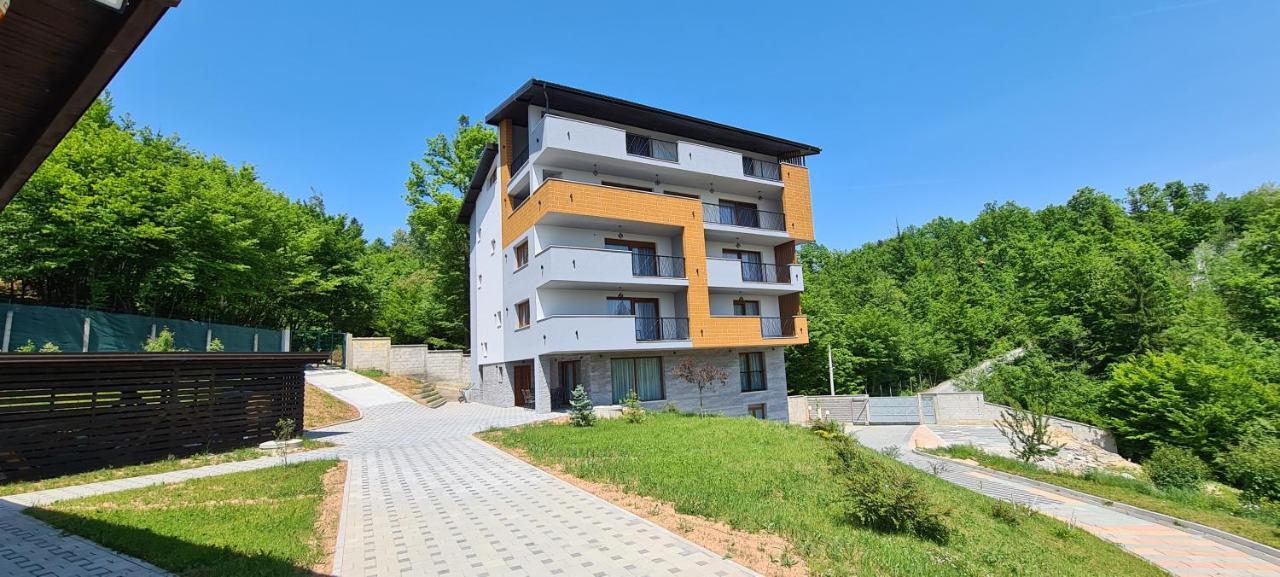 Maiden Water Resort Sarajevo Luaran gambar