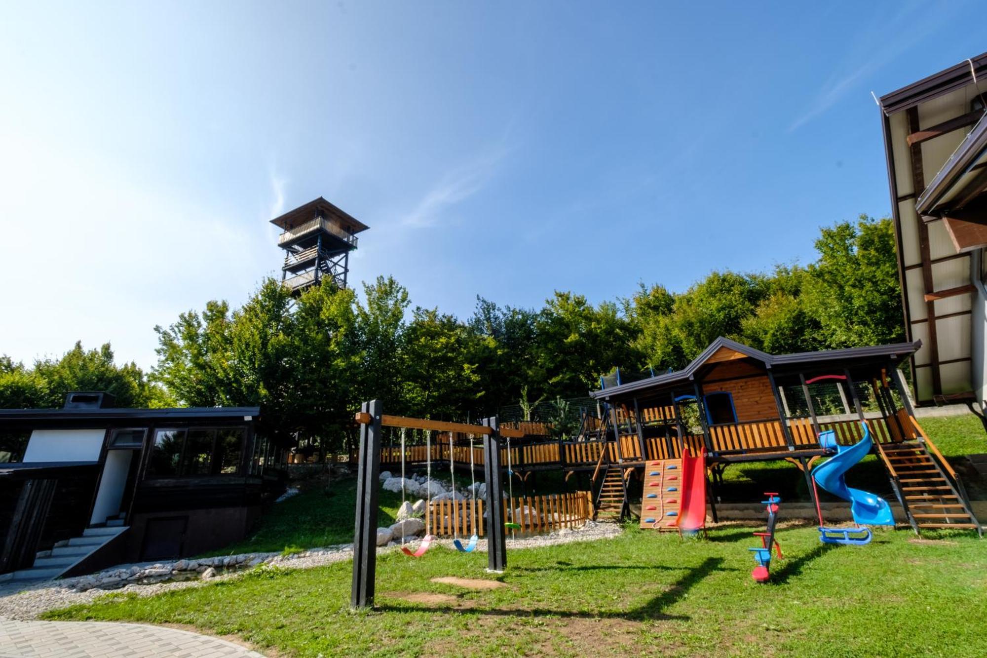 Maiden Water Resort Sarajevo Luaran gambar